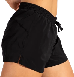 BROOKS Women's Moment 5" Shorts (001 - Black) -Brooks Store 1C18B758 BC41 4614 A9FD 441283E72F1A