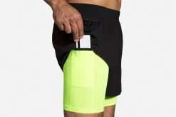 Men's Brooks Carbonite 5" 2-in-1 Short Run Visible Collection 211352-070 7 Men's Brooks Carbonite 5" 2-in-1 Short Run Visible Collection 211352-070 -Brooks Store 211352 070 D2 Carbonite 5in 2in1 Short