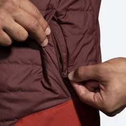 BROOKS Men's Shield Hybrid Jacket 2.0 (223 - Run Raisin/Copper) -Brooks Store 211415 223 d1 shield hybrid jacket mens running jacket