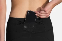 BROOKS Women's Method 1/2 Crop Tight (001 - Black) -Brooks Store 221477 001 D1 Method 12 Crop Tight