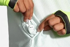 Women's Brooks Carbonite Long Sleeve Run Visible Collection - 221494-041 -Brooks Store 221494 041 D4 Carbonite Long Sleeve