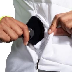 Women's Brooks Run Visible Insulated Vest - 221561-134 -Brooks Store 221561 134 D2 Run Visible Insulated Vest