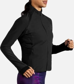 BROOKS Women’s Fusion Hybrid Jacket (001 - Black) -Brooks Store 8C8A360A 5640 41CE 9A23 D1463803AC09